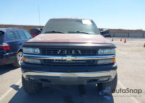 2001 Chevrolet Silverado 1500 Ls из США, поврежденный, VIN 1GCEK19T11E122874